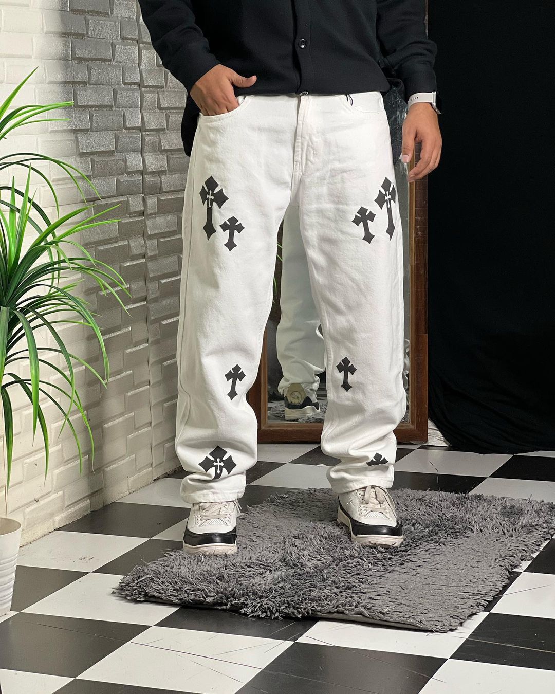 Aesthetic White Straight Fit Baggy Jeans For Men