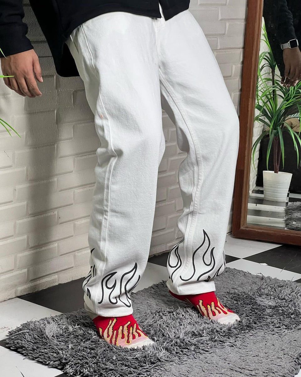 Flame White Straight Fit Baggy Jeans For Men â YDWC Streetwear Clothing
