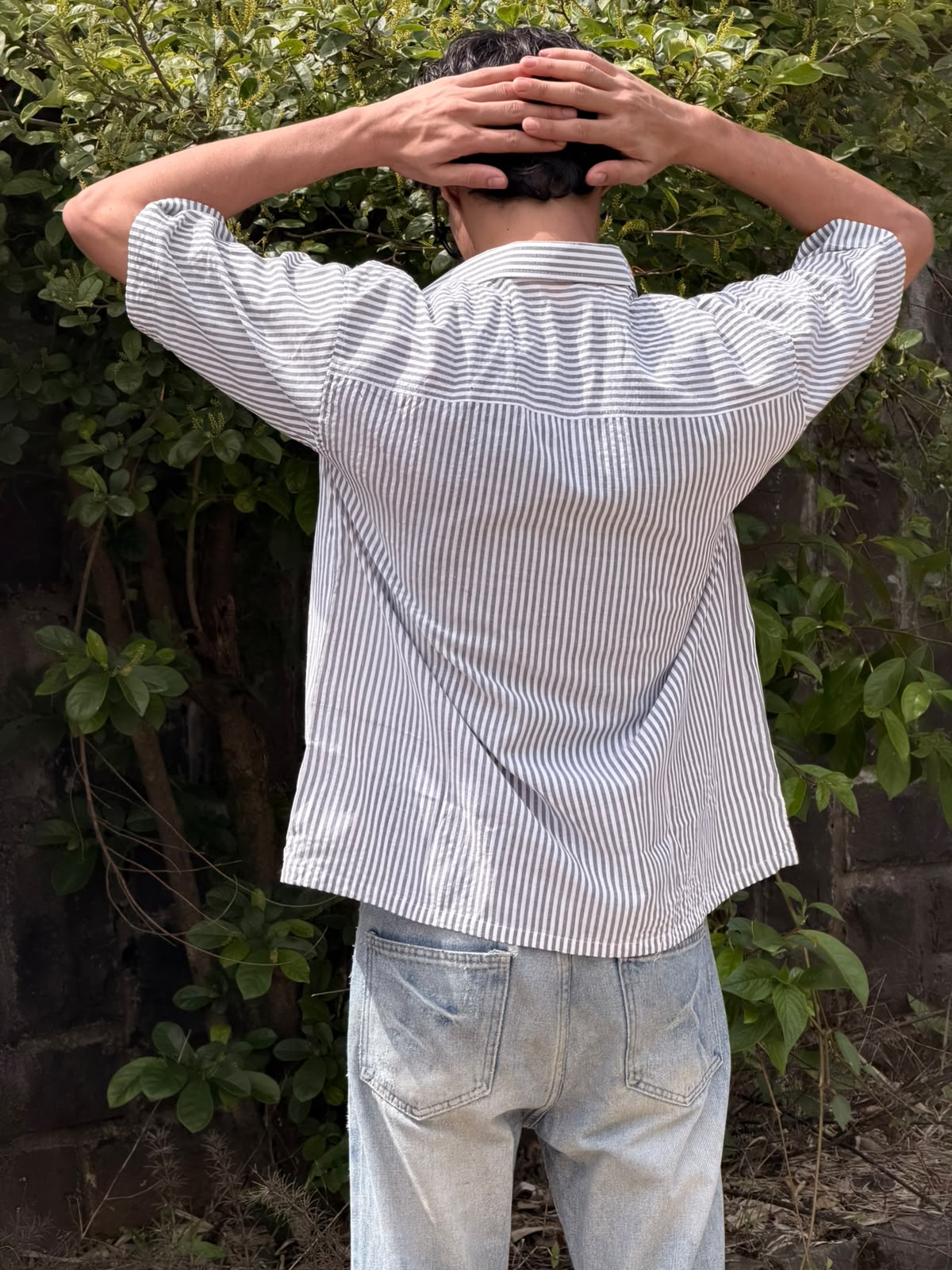 Minimal Stripe Seersucker Boxy Fit Shirt – Charcoal & White