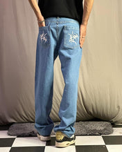 Load image into Gallery viewer, Hardcore Blue Straight Fit Denim Jeans
